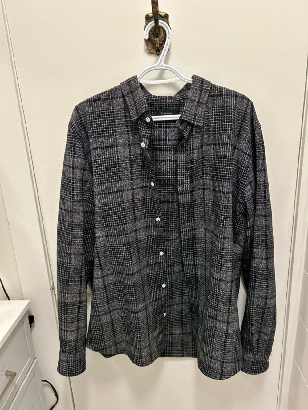 MATINIQUE Men's Black & Gray Plaid Textured Lightweight Shirt Jacket